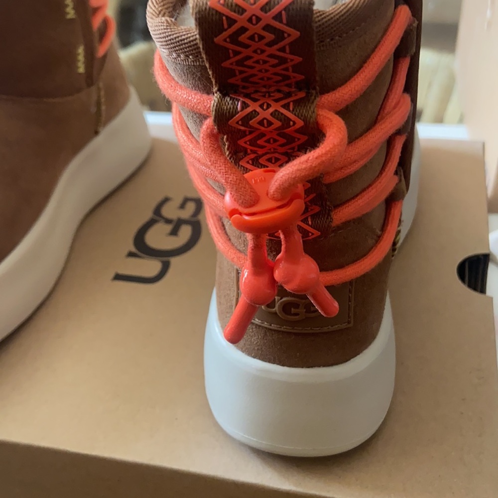 UGG boots - Picture 3 of 13